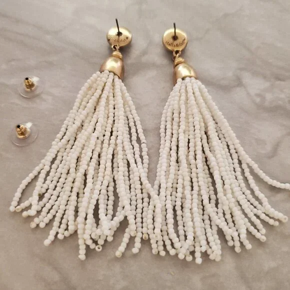 ✨ Stella and Dot White Seed Beaded Beads Marble Boho Tassel Earrings ✨ - Picture 6 of 9